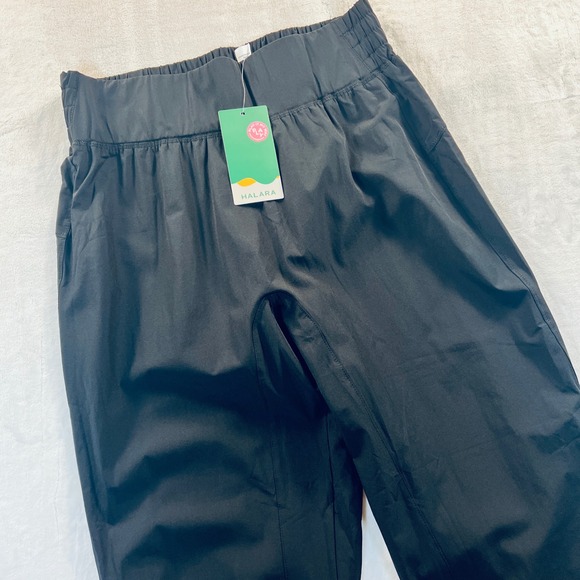 HALARA Pants - Halara Black High Waisted Nylon Joggers Elastic Waist Pants Size Medium